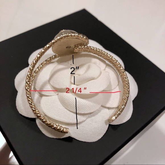🚫SOLD🚫 Chanel Adjustable Braided CC Cuff - Picture 5 of 8
